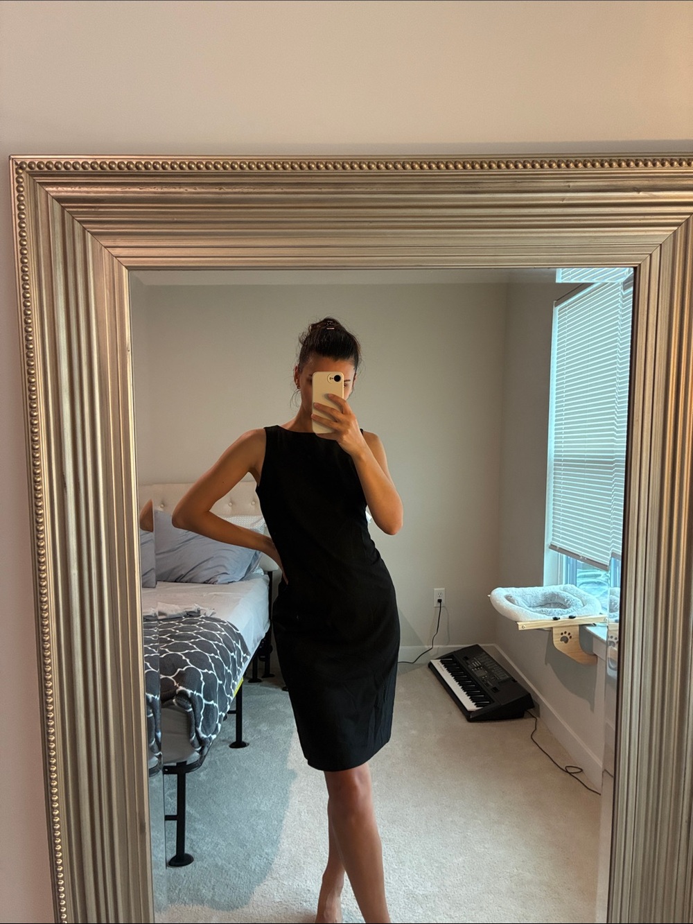 New Classic Elegant Black Sheath Office Dress size 4